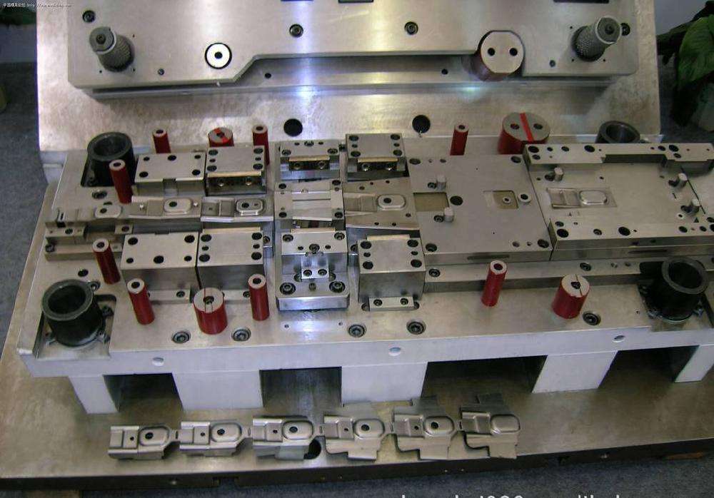 模具行業的前景與趨勢 當精密制造遇見化工產品創新
